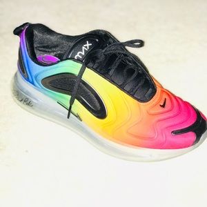 Men Nike 9.5 barely worn without original box